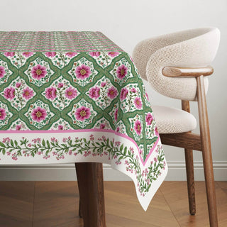 Mantel Pink Botanica