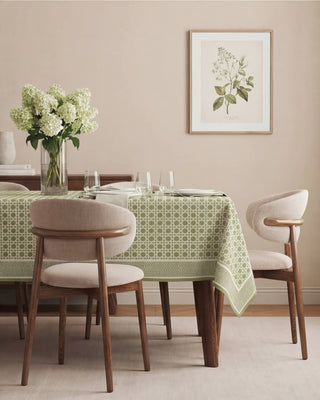 Mantel Olive Mist White Rattan